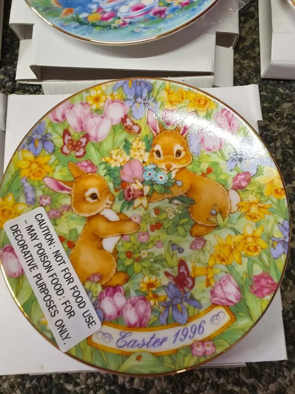 Avon Easter 1991 Collector Plate Decorative
